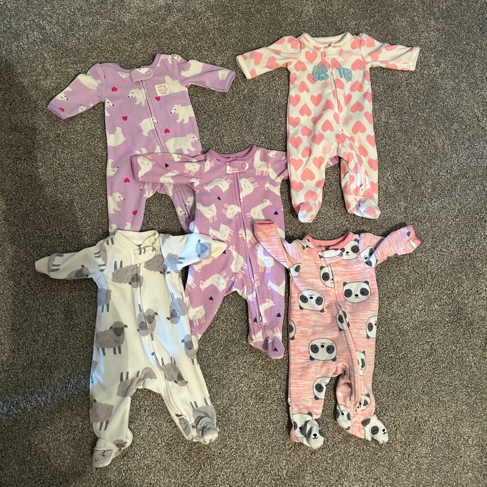 Preemie fleece sleepers